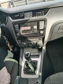 Octavia combi 1.6., 2015r.,81kW - 6