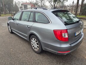 Škoda Superb kombi - 6