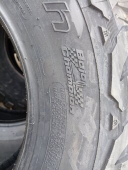 235/70R16 110/107Q BFGoodrich - 6