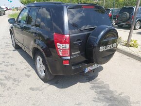 Suzuki Grand Vitara 4x4 - 6