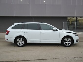 Škoda Octavia Combi 2.0 TDI Style DSG - 6