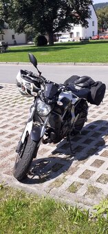 Yamaha MT07 - 6