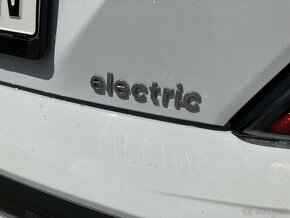 HYUNDAI KONA Electric 150 kW 64 kWh - 6