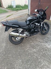 Yamaha fzs fazer 600 - 6