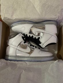 Nike DUNK SE - 6