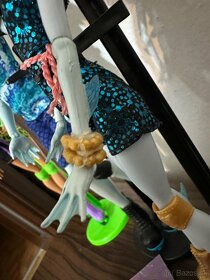 Monster high Gil Weber Lagoona Blue Clawdeen Wolf - 6