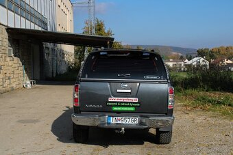 Nissan Navara 2.5 Automat, 128kW - 6