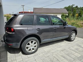 Volkswagen Touareg 2,5 TDi - 6