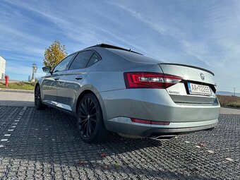 Škoda superB 2.0TSI - 6