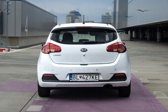 Kia Cee´d 1.4 CVVT Team Slovakia Edition - 6