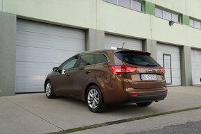 Kia Ceed SW 1.6CRDi PLATINUM 100KW - 6