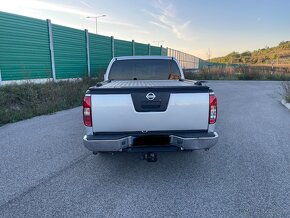 Nissan Navara d40 2.5 dci automat - 6