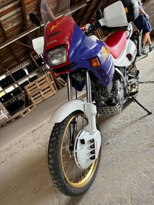 Honda Dominator NX650 - 6