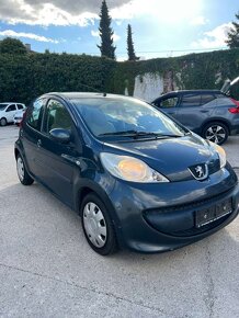 Peugeot 107 1.0i 12V 2007 - 6