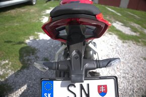 Ducati Streetfighter V4S - 6