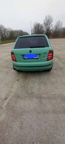 Skoda fabia 1.4i - 6