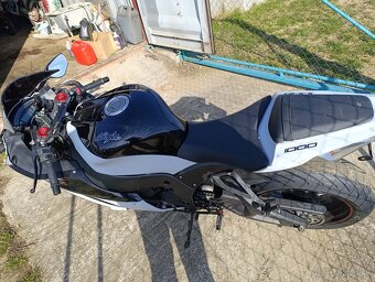 Kawasaki zx10r - 6