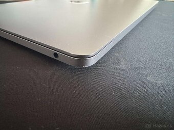 MacBook Pro 13" M1 (2020) – 16GB RAM, 256GB SSD - 6