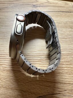 Apple Watch Ultra 2 - 6