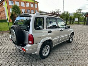 Suzuki Grand Vitara 2.0 TD - 6