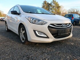 Hyundai i30 CW r.2015 CRDi 110k, vyhrievané sedačky, AUTOMAT - 6