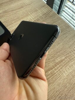 iPhone 11 Pro Max - 6