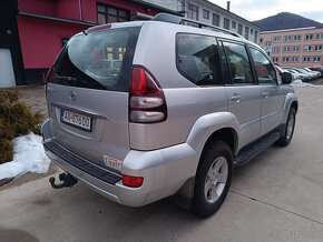 Toyota Landcruiser 3,0 D-4D, r.v.10/2004, manual prev. - 6