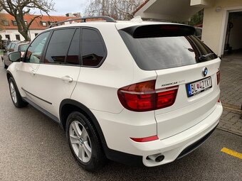 Predám BMW X5 4.0 xDrive - 6