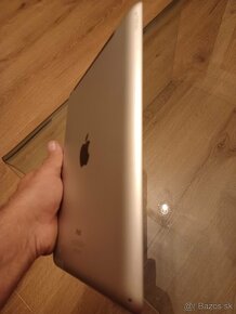 Predám krásny Apple iPad 4th Gen je na WIFI aj na SIM  kartu - 6