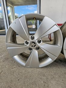 5x112 r17 škoda alu disky - 6