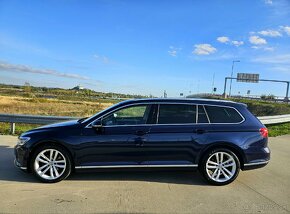 VOLKSWAGEN PASSAT 2,0 TDi  DSG Highline/Matrix LED Virt✅️ - 6