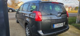 Peugeot 5008 - 6