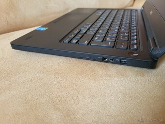 DELL  Core i5 - 12 RAM  - SSD - 6