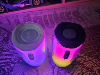 JBL Pulse 4 white/black - 6