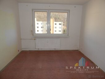 SPEKTRUM REALITY- Na Predaj 3-izbový byt s loggiou 73 m2, Ho - 6