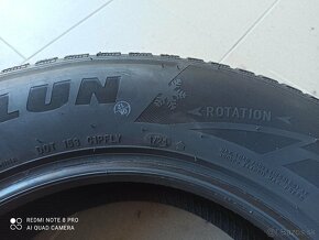 zimne pneu 215/65 R16 - 6