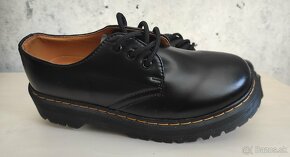 Dr. Martens (?) EU39 - 6