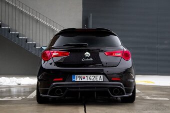 Alfa Romeo Giulietta 1.8T 235k Quadrifoglio Verde - 6