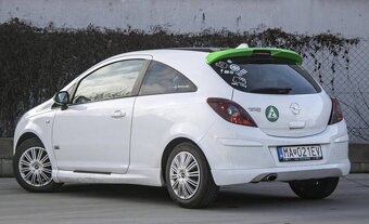 Predám Opel Corsa D 1,4i - 6