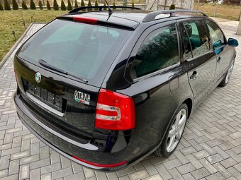 ŠKODA OCTAVIA COMBI RS 2,0TDI - 6