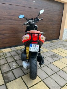 Aprilia sr 50 - 6