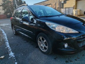 Peugeot 207SW 1.6 nafta 68kw 2011r.v. - 6