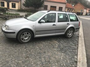 Volkswagen Golf 4  variant  1.9 TDI 66kw - 6