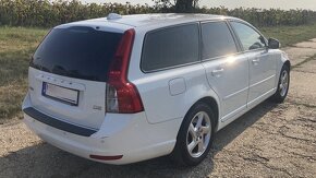 Volvo V50 - 6