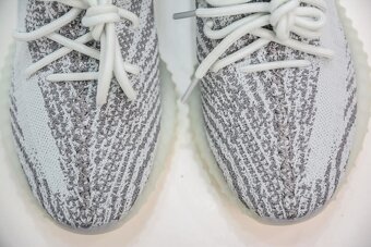 Adidas YeezyBoost 350V2“Blue Tint” - 6