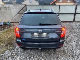 Škoda Superb Combi 4x4 DSG Webasto,Bi-Xenon - 6