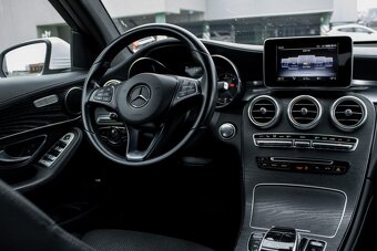 Mercedes GLC - 6