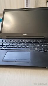 Notebook Fujitsu Lifebook U748 (i5-8350U) + docking station - 6