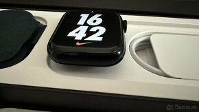 Apple watch 7 NIKE 45mm - 6