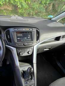 OPEL ZAFIRA TOURER 1,6CDTI 2018 - 6